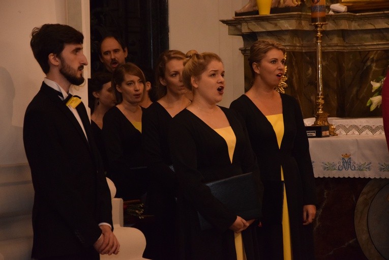 Koncert Finałowy II Ogólnopolskiego Festiwalu Muzyki Chóralnej im. M. Zieleńskiego w Łowiczu
