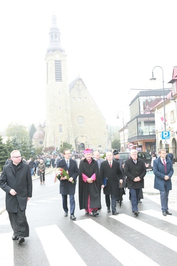 Pomnik Piłsudskiego w Limanowej