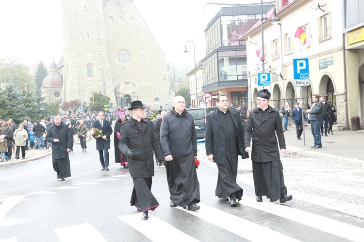 Pomnik Piłsudskiego w Limanowej