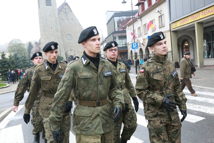 Pomnik Piłsudskiego w Limanowej