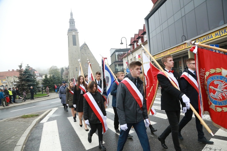 Pomnik Piłsudskiego w Limanowej