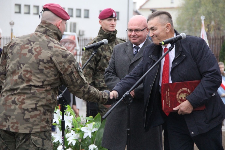 Odsłonięcie pomnika J. Piłsudskiego w Nowym Sączu