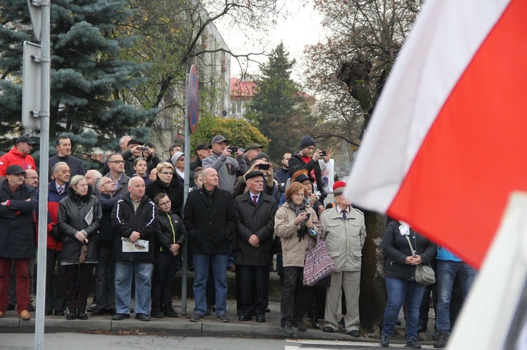 Odsłonięcie pomnika J. Piłsudskiego w Nowym Sączu