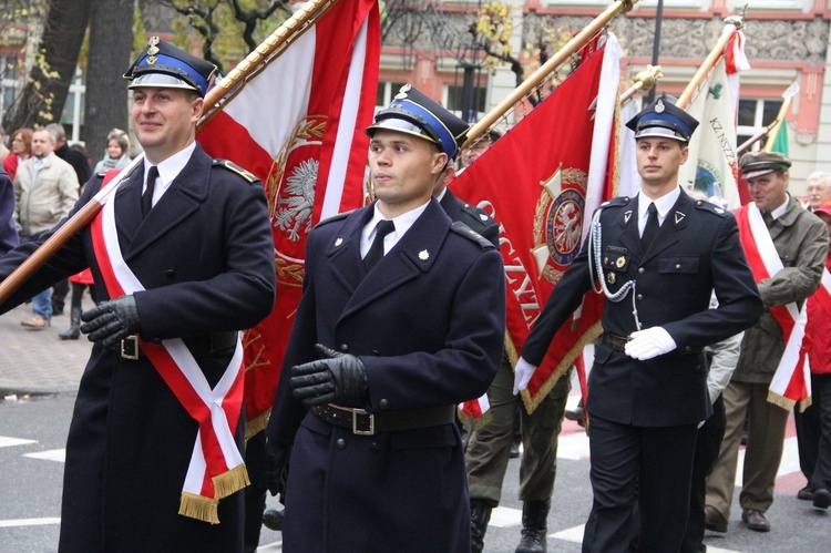 Odsłonięcie pomnika J. Piłsudskiego w Nowym Sączu