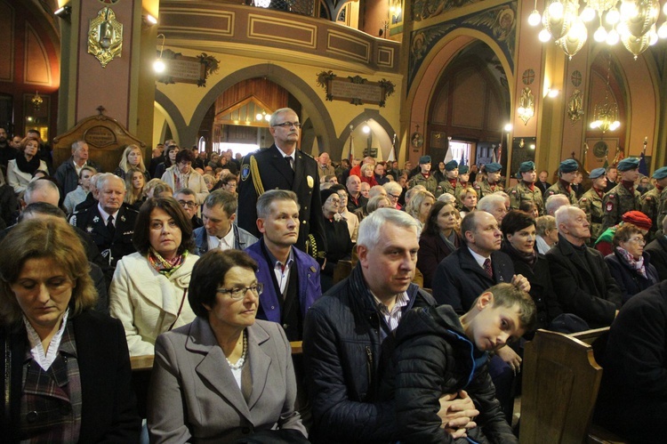 Odsłonięcie pomnika J. Piłsudskiego w Nowym Sączu