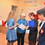 Pieśni patriotyczne na „Wysypisku” w Lutomii Dolnej