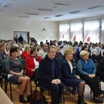 Pieśni patriotyczne na „Wysypisku” w Lutomii Dolnej