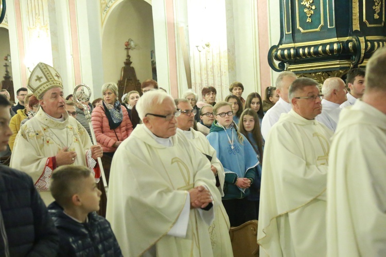 Poświęcenie ołtarza, plebanii i kaplicy