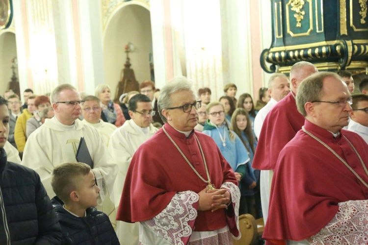 Poświęcenie ołtarza, plebanii i kaplicy