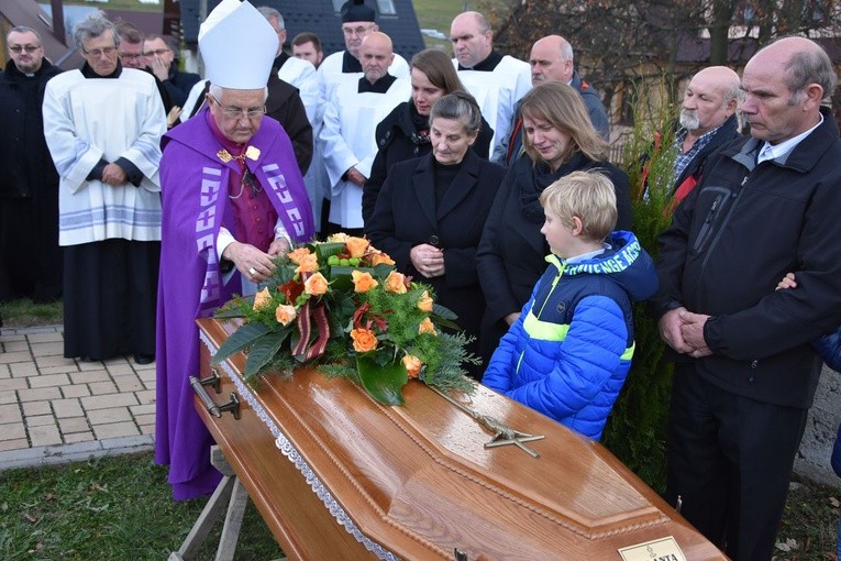 Jolu, byłaś nam wszystkim bardzo droga!