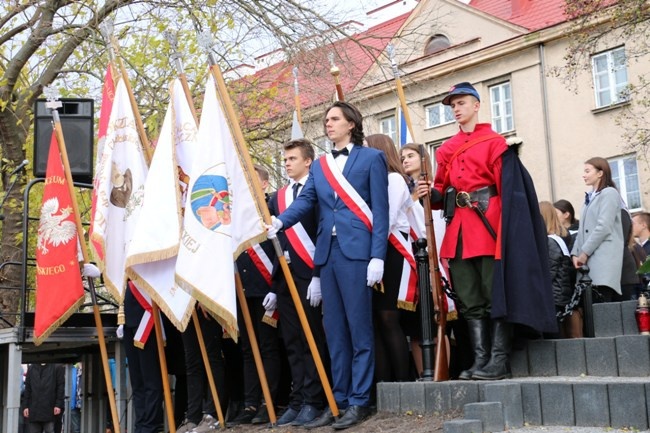 Krzyż straceń odnowiony