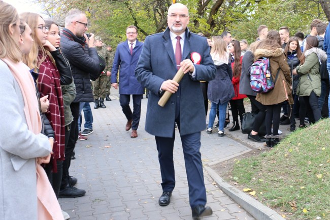 Krzyż straceń odnowiony