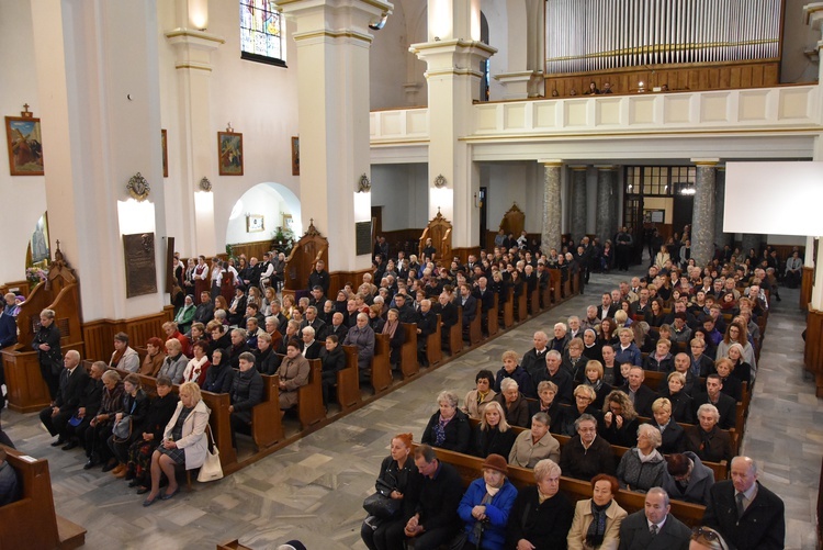 Pogrzeb ks. Wojciecha Łosia w Nowym Targu cz. 1