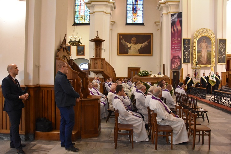 Pogrzeb ks. Wojciecha Łosia w Nowym Targu cz. 1