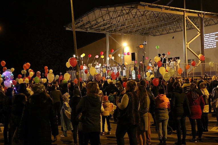 Marsz Wszystkich Świętych w Kątach Wrocławskich 2018