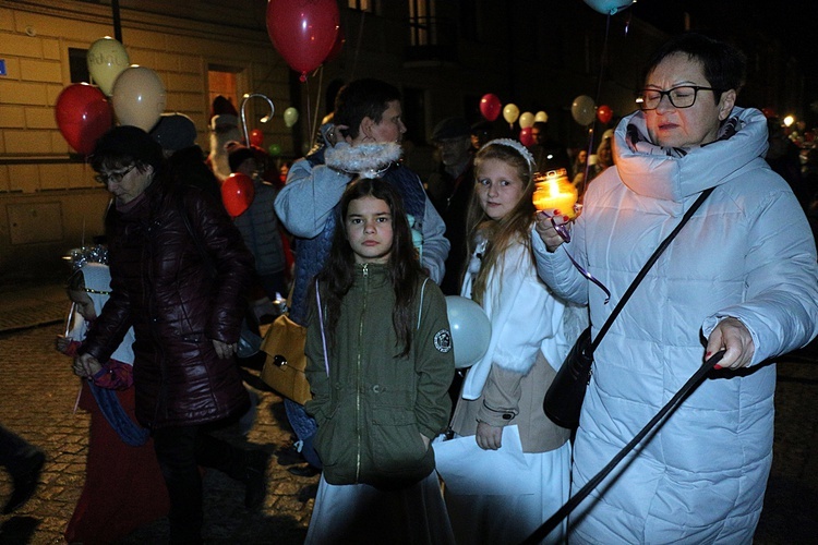 Marsz Wszystkich Świętych w Kątach Wrocławskich 2018