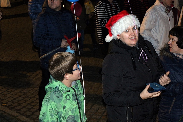 Marsz Wszystkich Świętych w Kątach Wrocławskich 2018