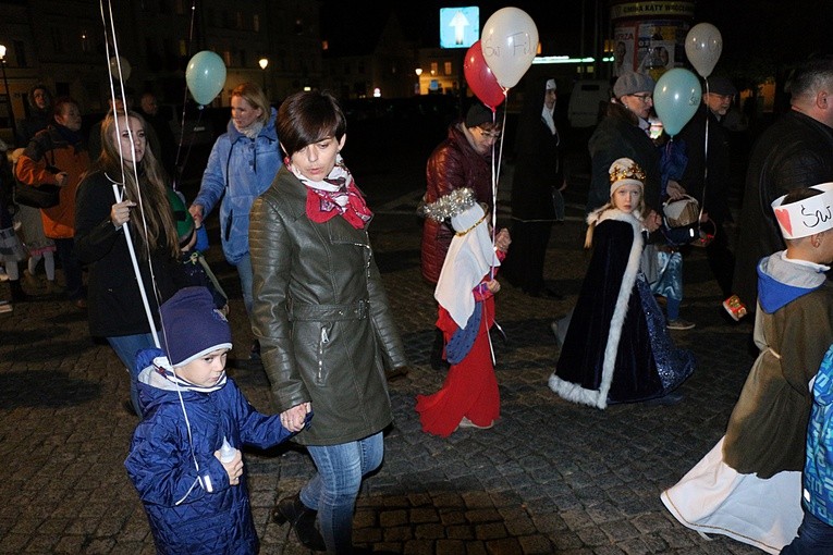 Marsz Wszystkich Świętych w Kątach Wrocławskich 2018