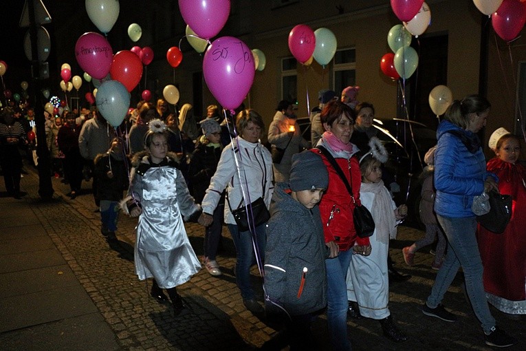 Marsz Wszystkich Świętych w Kątach Wrocławskich 2018