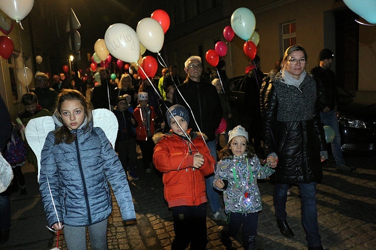 Marsz Wszystkich Świętych w Kątach Wrocławskich 2018