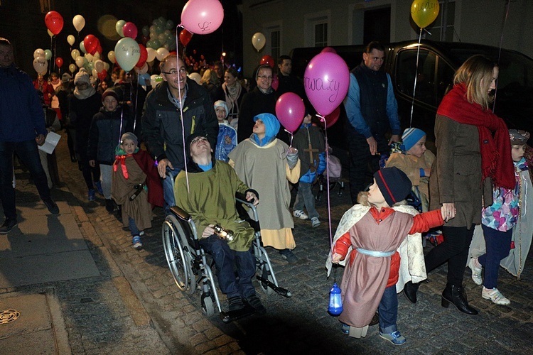 Marsz Wszystkich Świętych w Kątach Wrocławskich 2018