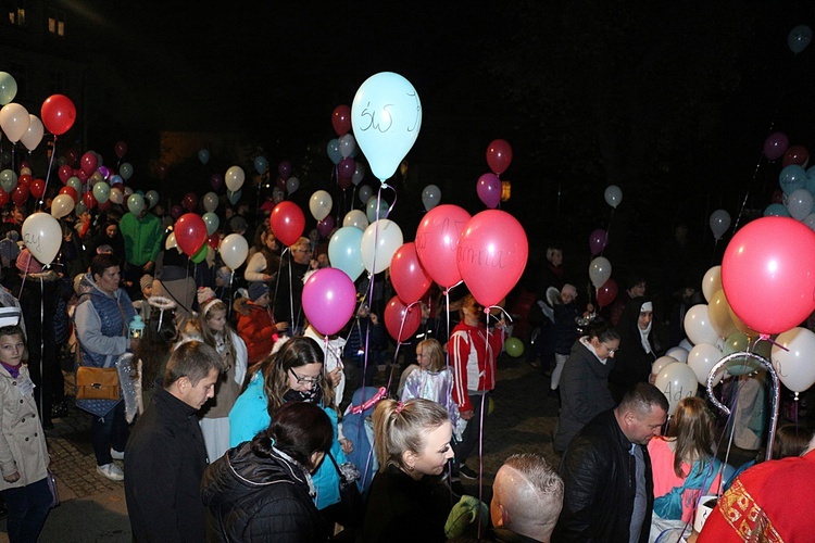 Marsz Wszystkich Świętych w Kątach Wrocławskich 2018