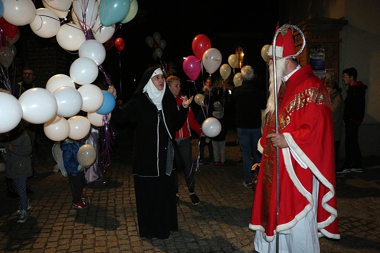 Marsz Wszystkich Świętych w Kątach Wrocławskich 2018