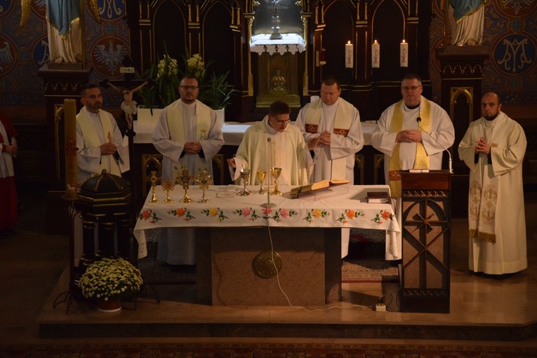 Noc Świętych w Żyrardowie