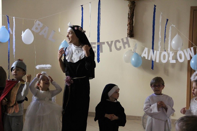 Bal Wszystkich Świętych w "Lupikowie"