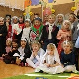 Bal Wszystkich Świętych w przedszkolu bł. Bojanowskiego w Radzionkowie
