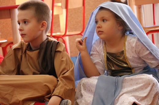 Bal Wszystkich Świętych w przedszkolu bł. Bojanowskiego w Radzionkowie