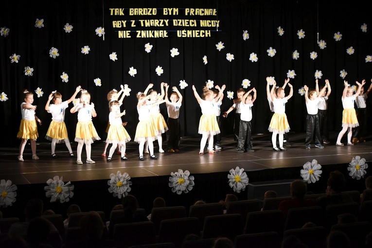 Przedszkolaki o Janie Pawle II