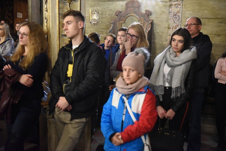 Szalowski wieczór ze świętymi