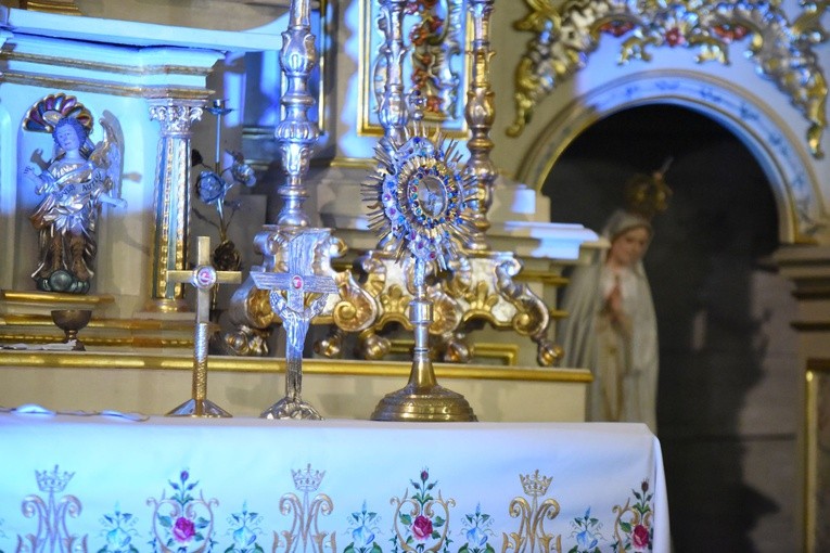 Szalowski wieczór ze świętymi