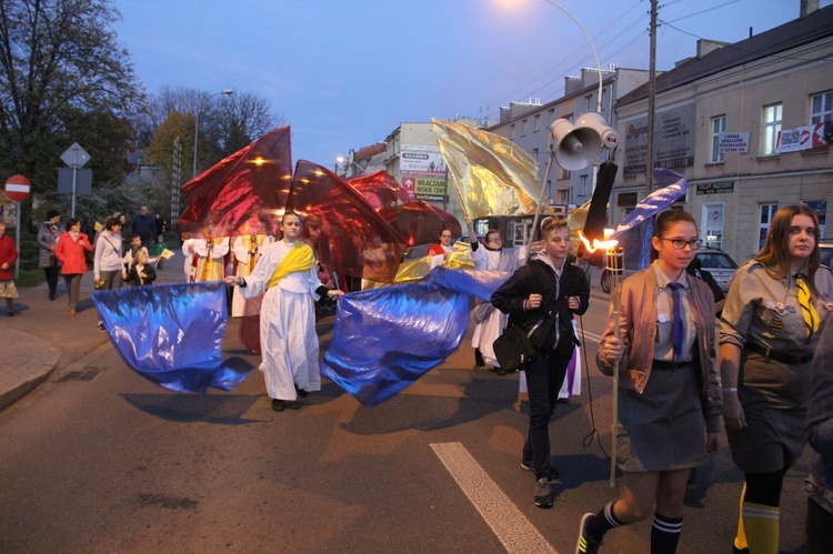 Dębicki Pochód Świętych