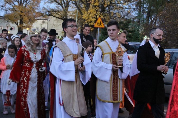 Dębicki Pochód Świętych