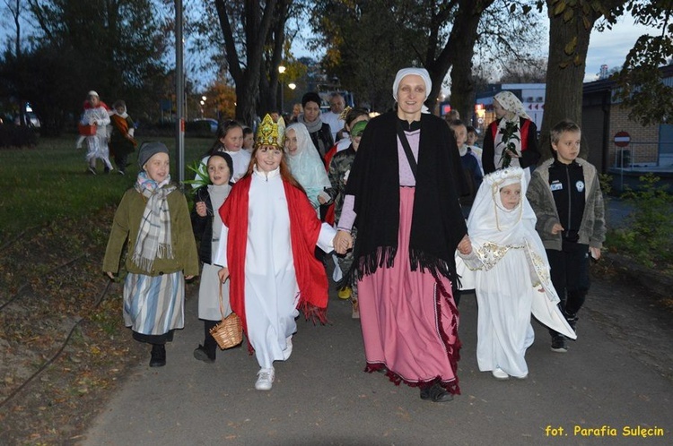 Korowód świętych w Sulęcinie