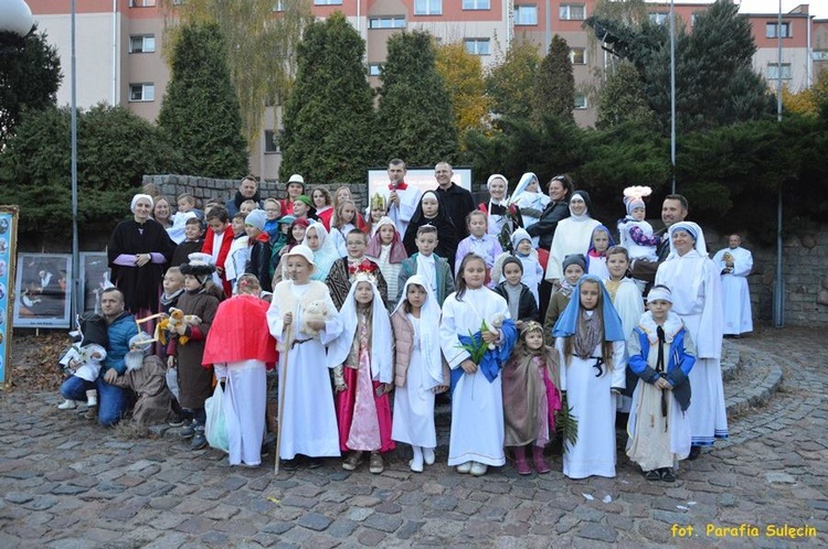 Korowód świętych w Sulęcinie