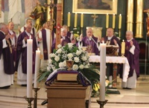 Liturgia pogrzebowa w kościele św. Klemensa