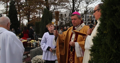 Bóg przygarniający do siebie