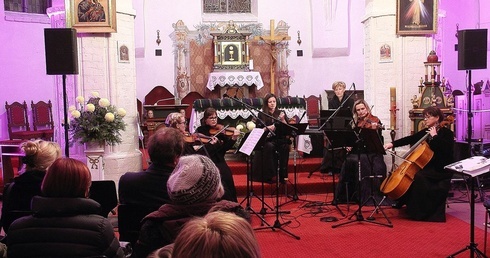 Zapach kwiatów, dźwięk muzyki