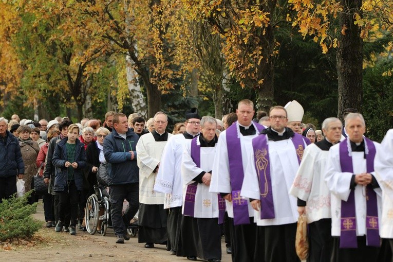 Wszystkich Świętych