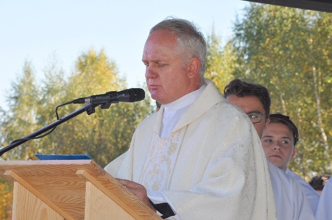 Osłonięcie pomnika żołnierzy ZZK