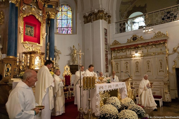 Pielgrzymka do Rokitna dekanatu Gorzów - Chrystusa Króla