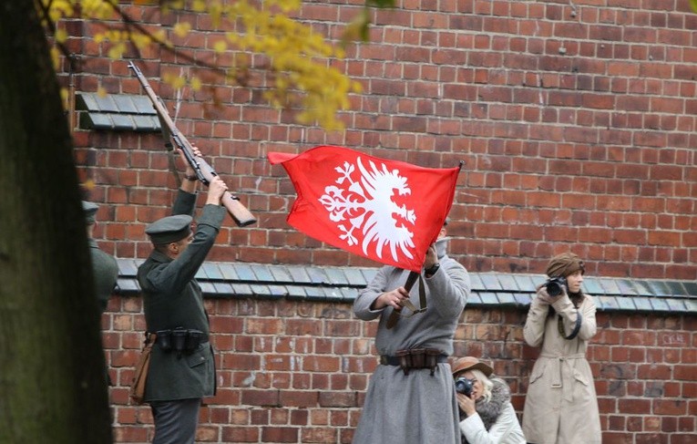 Widowisko batalistyczne