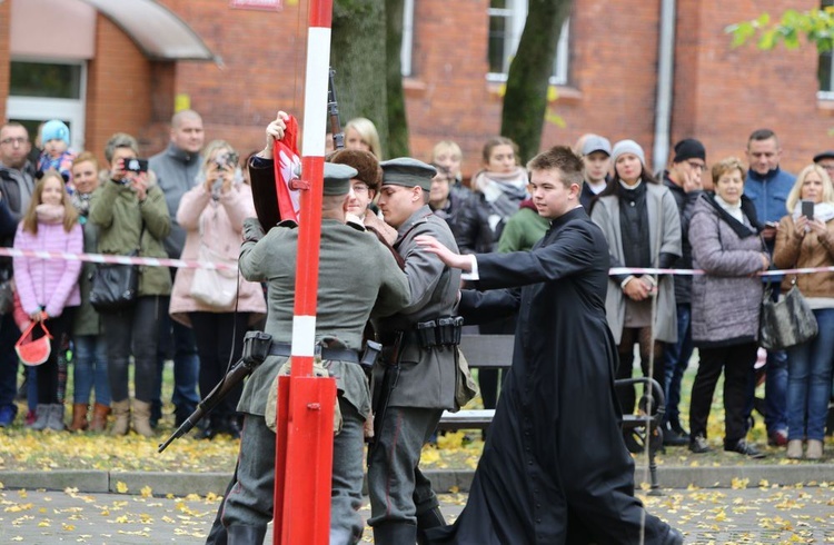 Widowisko batalistyczne