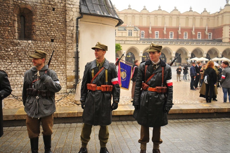 V Krakowskie Zaduszki za Żołnierzy Wyklętych-Niezłomnych Cz. 2