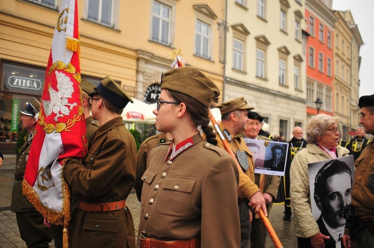 V Krakowskie Zaduszki za Żołnierzy Wyklętych-Niezłomnych Cz. 2