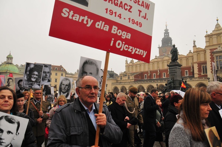 V Krakowskie Zaduszki za Żołnierzy Wyklętych-Niezłomnych Cz. 2