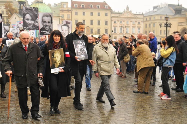 V Krakowskie Zaduszki za Żołnierzy Wyklętych-Niezłomnych Cz. 2